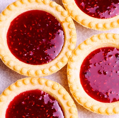 Clean label strawberry filling